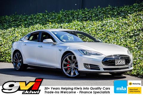 2015 Tesla Model S P85D 4WD