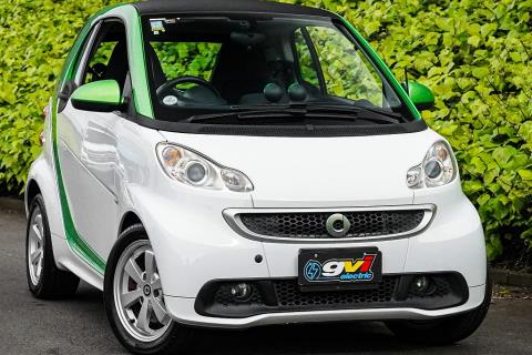 2014 Smart Fortwo Electric Drive - Thumbnail