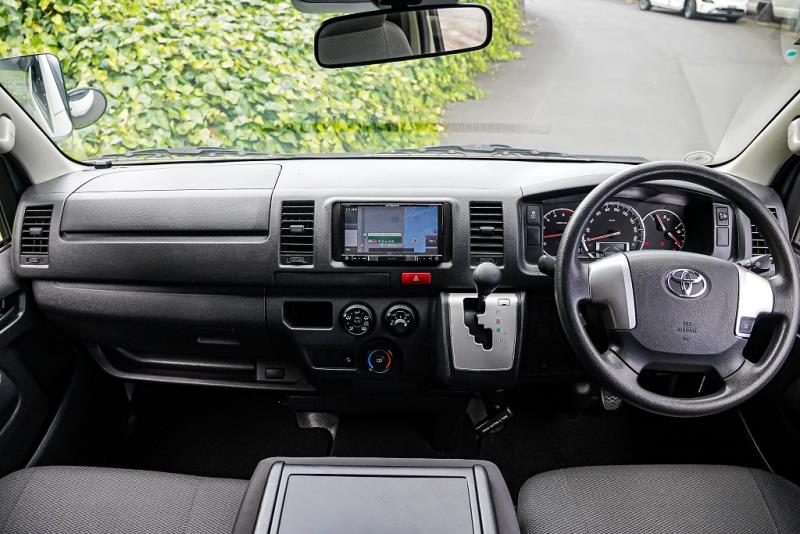 2018 Toyota Hiace ZL Diesel