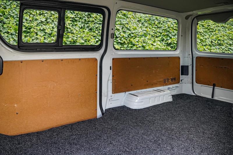 2018 Toyota Hiace ZL Diesel