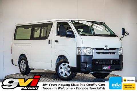 2018 Toyota Hiace ZL 6 Seater