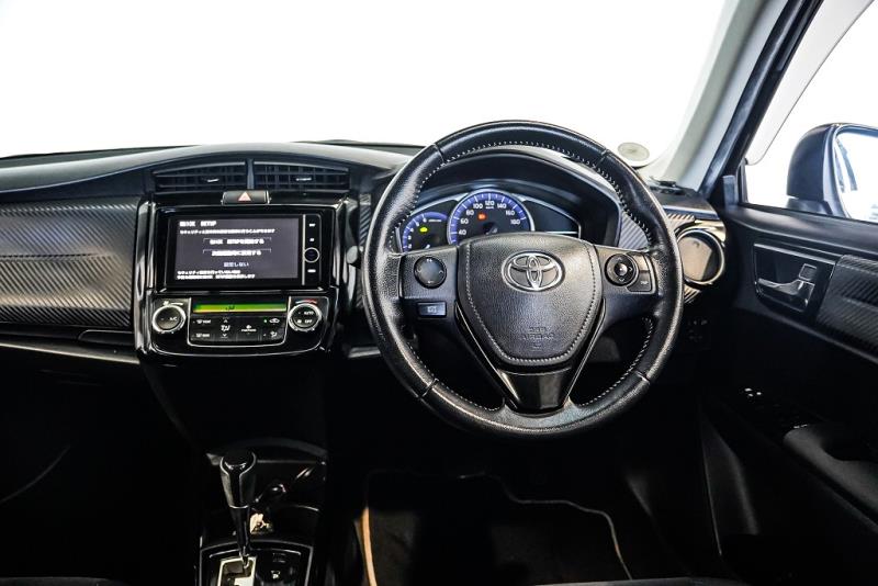 2014 Toyota Corolla Fielder Hybrid