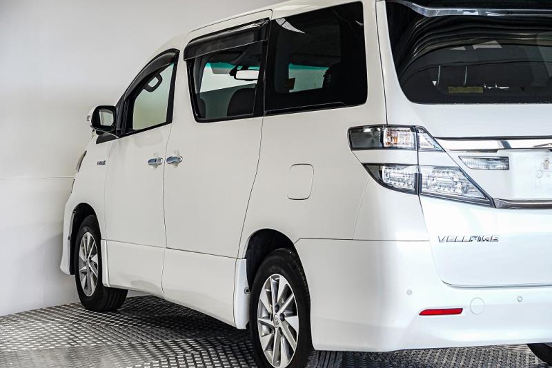 2012 Toyota Vellfire 4WD Hybrid