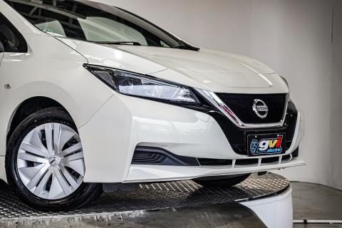 2018 Nissan Leaf 40S 87% SOH - Thumbnail