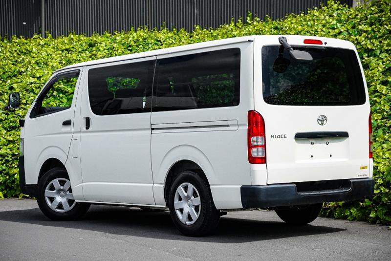 2019 Toyota Hiace ZL Diesel 5 Door