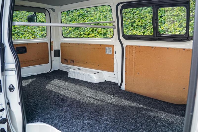 2019 Toyota Hiace ZL 5 Door