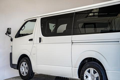 2019 Toyota Hiace ZL 5 Door - Thumbnail