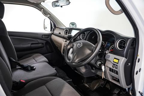2019 Nissan NV350 5 Door Auto - Thumbnail