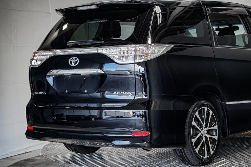 2014 Toyota Estima Aeras Premium