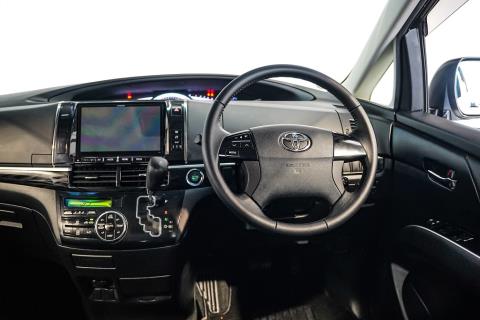 2015 Toyota Estima Aeras Premium - Thumbnail