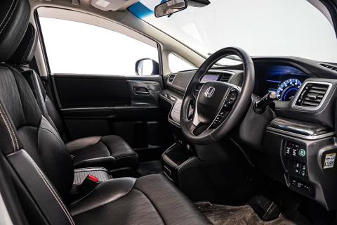 2017 Honda Odyssey Hybrid Absolute - Thumbnail