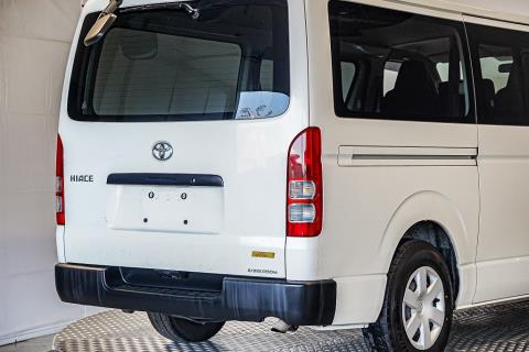 2019 Toyota Hiace 6 Seater 5 Door - Thumbnail