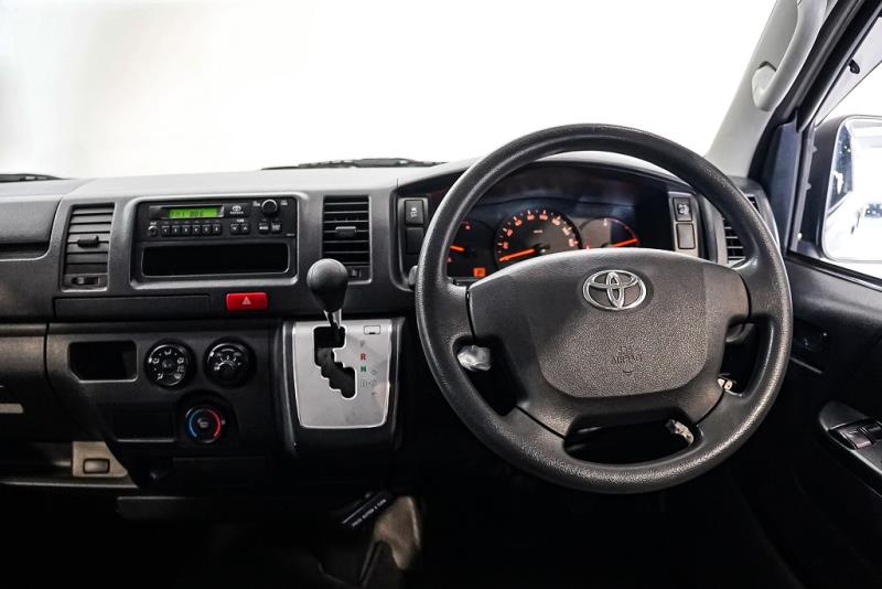 2019 Toyota Hiace 6 Seater 5 Door