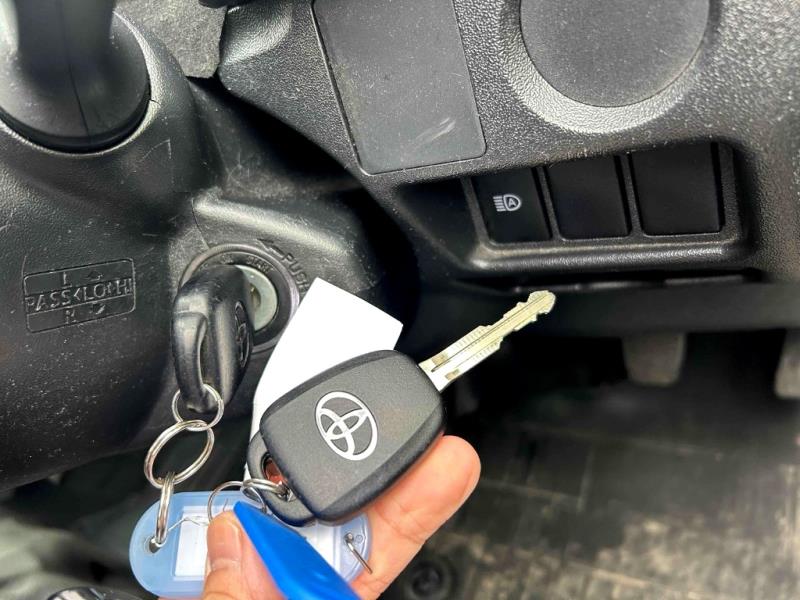 2019 Toyota Hiace 5 Door Petrol Auto