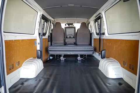 2019 Toyota Hiace 6 Seater Auto - Thumbnail