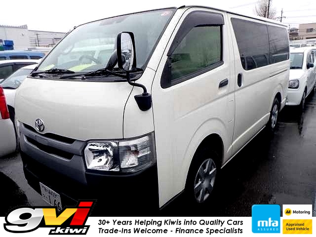 2018 Toyota Hiace ZL Diesel 5 Door