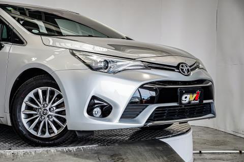 2017 Toyota Avensis Xi Wagon - Thumbnail