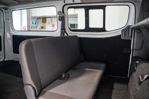 2017 Nissan NV350 6 Seater 5 Door - Thumbnail