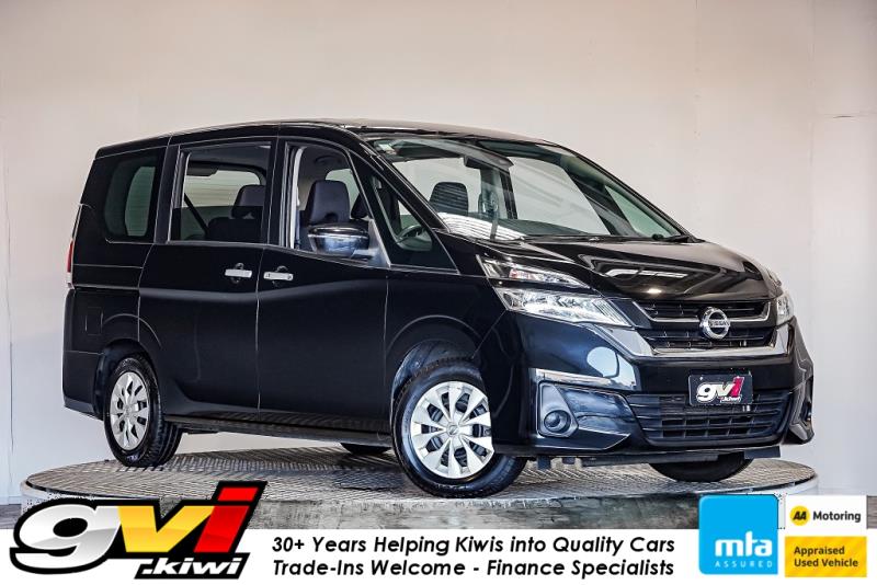 2018 Nissan Serena 8 Seater