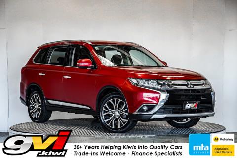 2015 Mitsubishi Outlander 7 Seater 4WD - Thumbnail