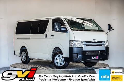 2018 Toyota Hiace ZL 5 Door - Thumbnail