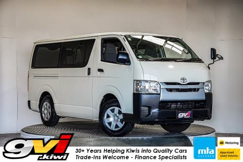 2019 Toyota Hiace 6 Seater ZL - Thumbnail