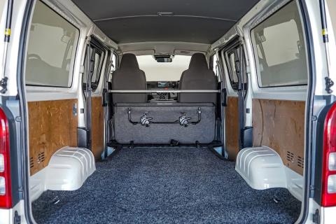 2019 Toyota Hiace 6 Seater ZL - Thumbnail