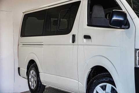 2019 Toyota Hiace 6 Seater ZL - Thumbnail