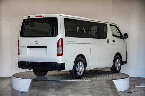 2019 Toyota Hiace 6 Seater ZL - Thumbnail