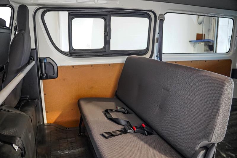 2019 Toyota Hiace 6 Seater Petorl