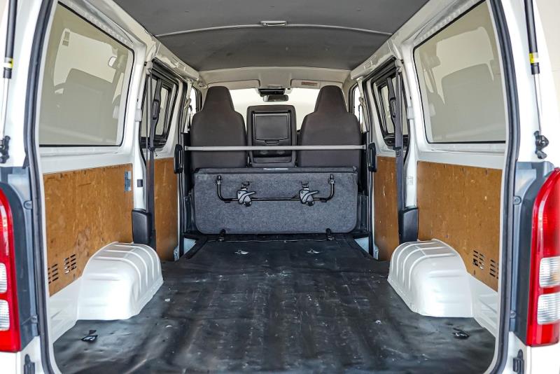 2019 Toyota Hiace 6 Seater Petorl