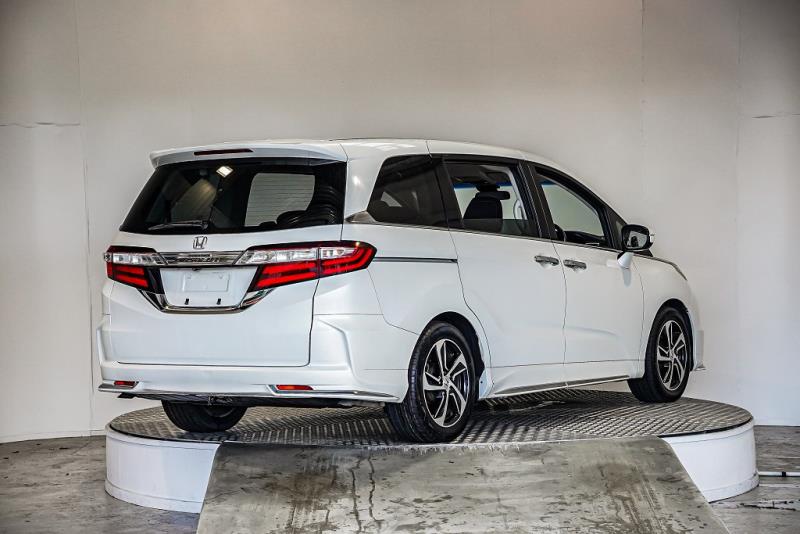 2013 Honda Odyssey Absolute 7 Seater