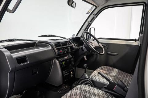 2002 Daihatsu Hijet 4x4 - Thumbnail