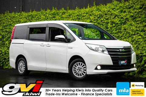 2016 Toyota Noah Hybrid / Voxy