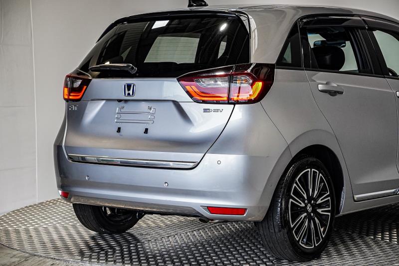 2020 Honda Fit Hybrid e:HEV / Jazz