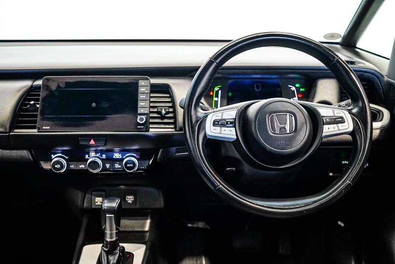 2020 Honda Fit Hybrid e:HEV / Jazz