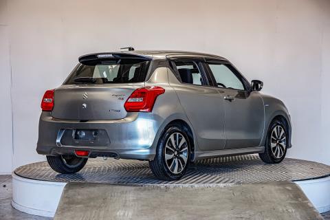 2017 Suzuki Swift Hybrid RS - Thumbnail