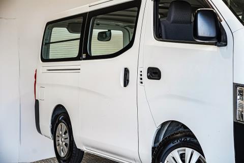 2018 Nissan NV350 / Caravan 5 Door - Thumbnail