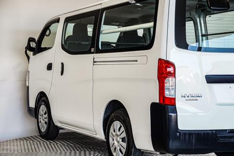 2018 Nissan NV350 / Caravan 5 Door - Thumbnail