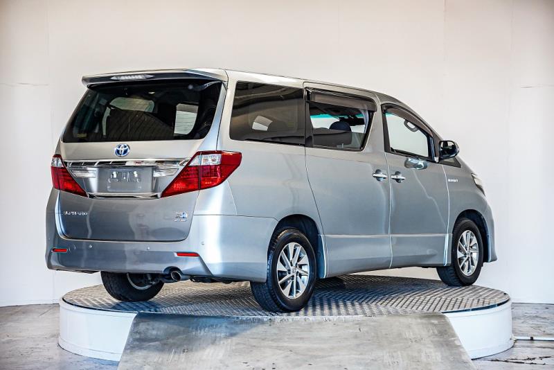 2012 Toyota Alphard Hybrid / Vellfire