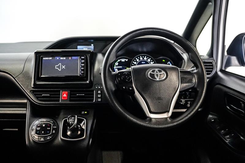 2020 Toyota Voxy Hybrid / Noah