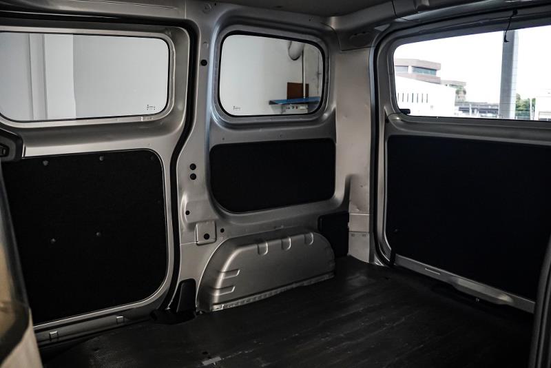 2020 Nissan NV200 / Vanette 5 Door