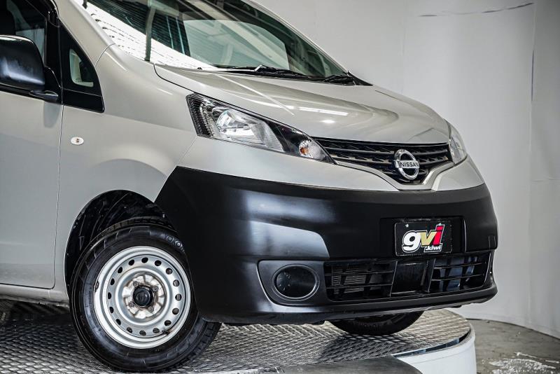 2020 Nissan NV200 / Vanette 5 Door