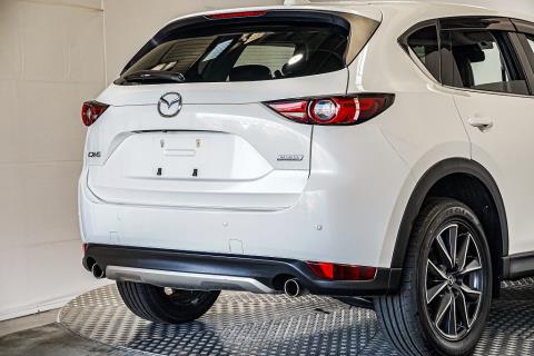 2017 Mazda CX-5 LTD Petrol - Thumbnail