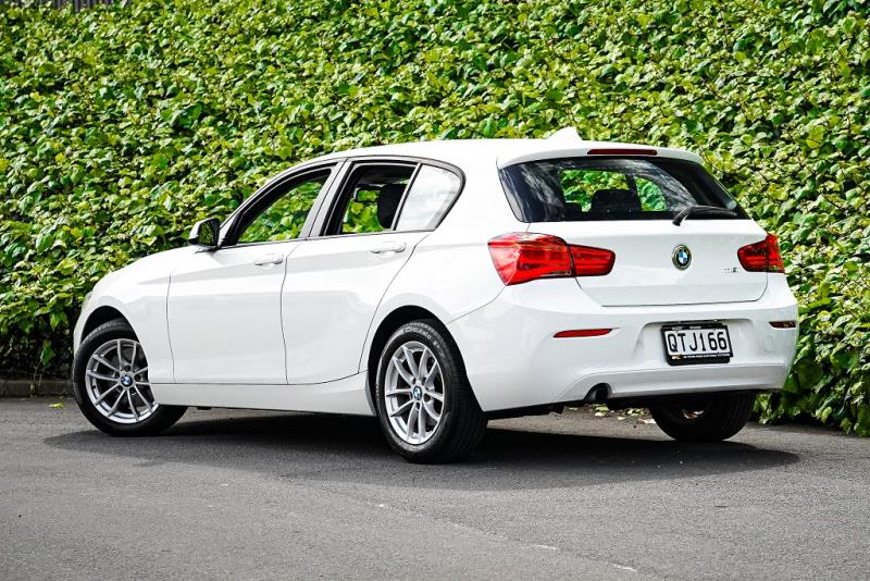 2015 BMW 118i Sport Facelift