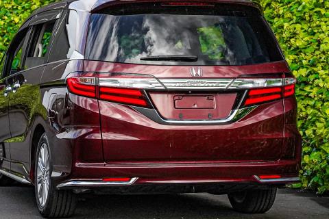 2013 Honda Odyssey Absolute - Thumbnail