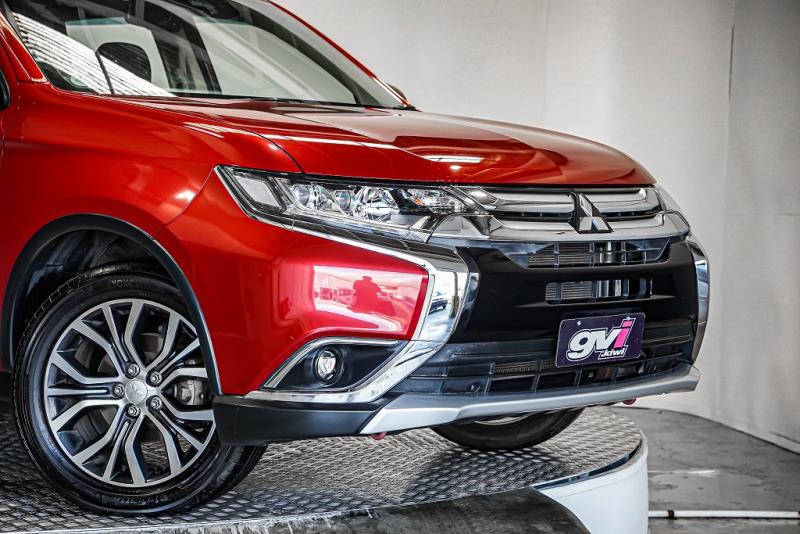 2017 Mitsubishi Outlander 24G 7 Seater