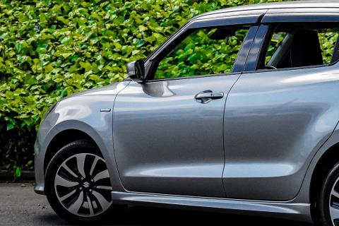 2017 Suzuki Swift Hybrid RS - Thumbnail