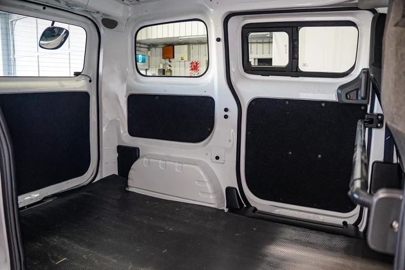 2020 Nissan Nv200 / Vanette 5 Door