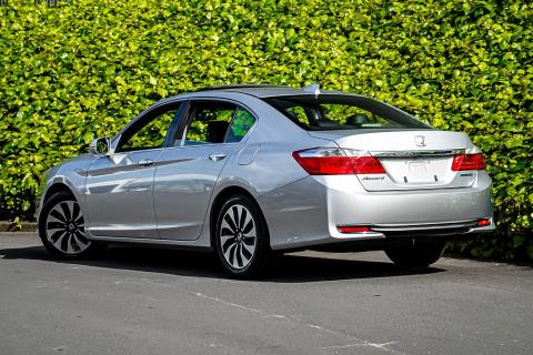 2013 Honda Accord Hybrid EX - Thumbnail